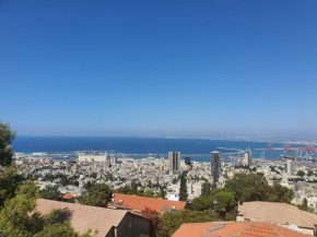 בלב חיפה
